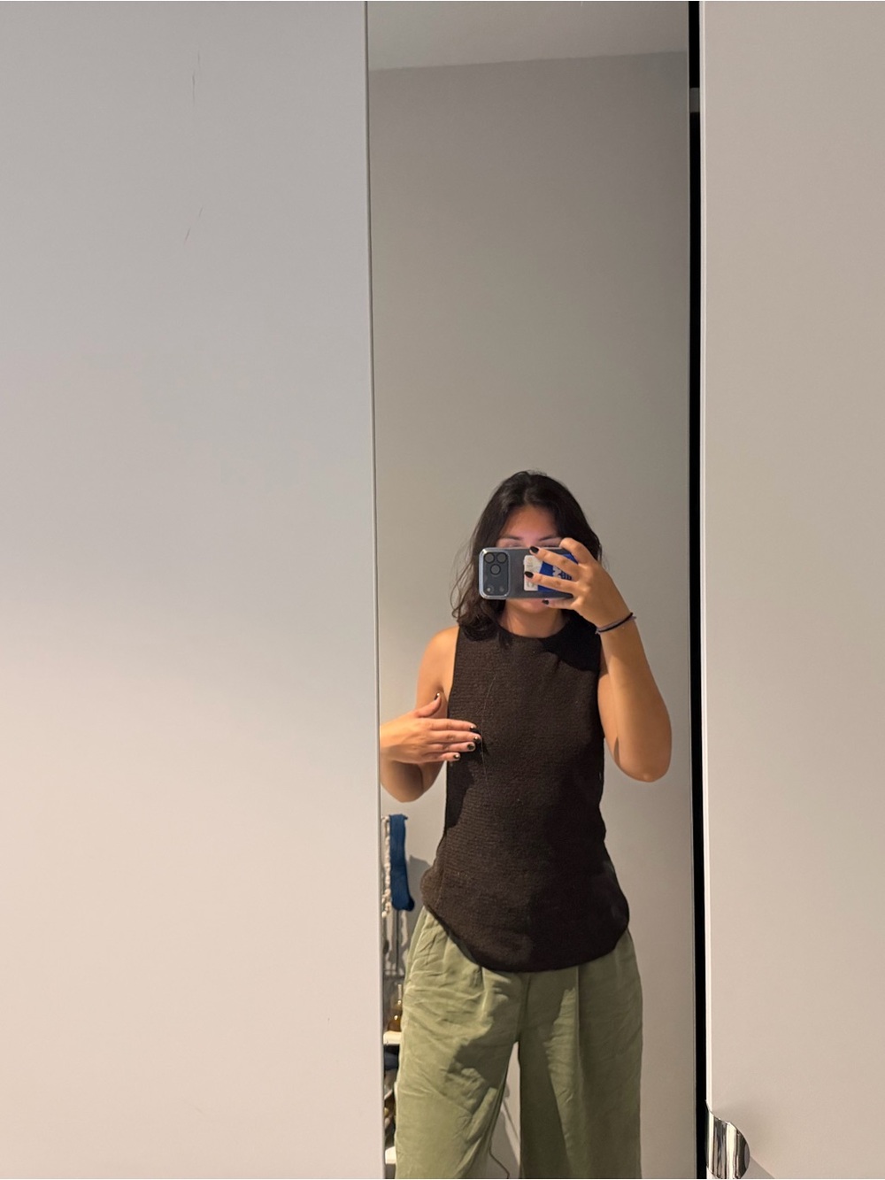 Classic Sleeveless Knit Top in Brown